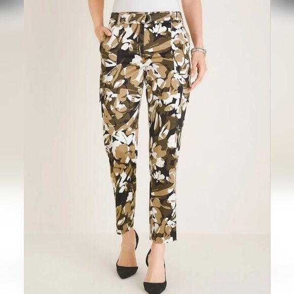 Chico's Pants - Chico's NWT Camo Floral Belted Ankle Cargo Pants, Chicos Size 0 (US 4)